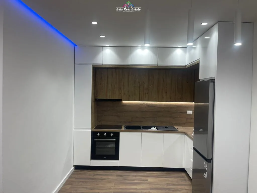 Apartament Me Qera 2+1 tek Rruga 5 Maji (ID B2201164) Tirane