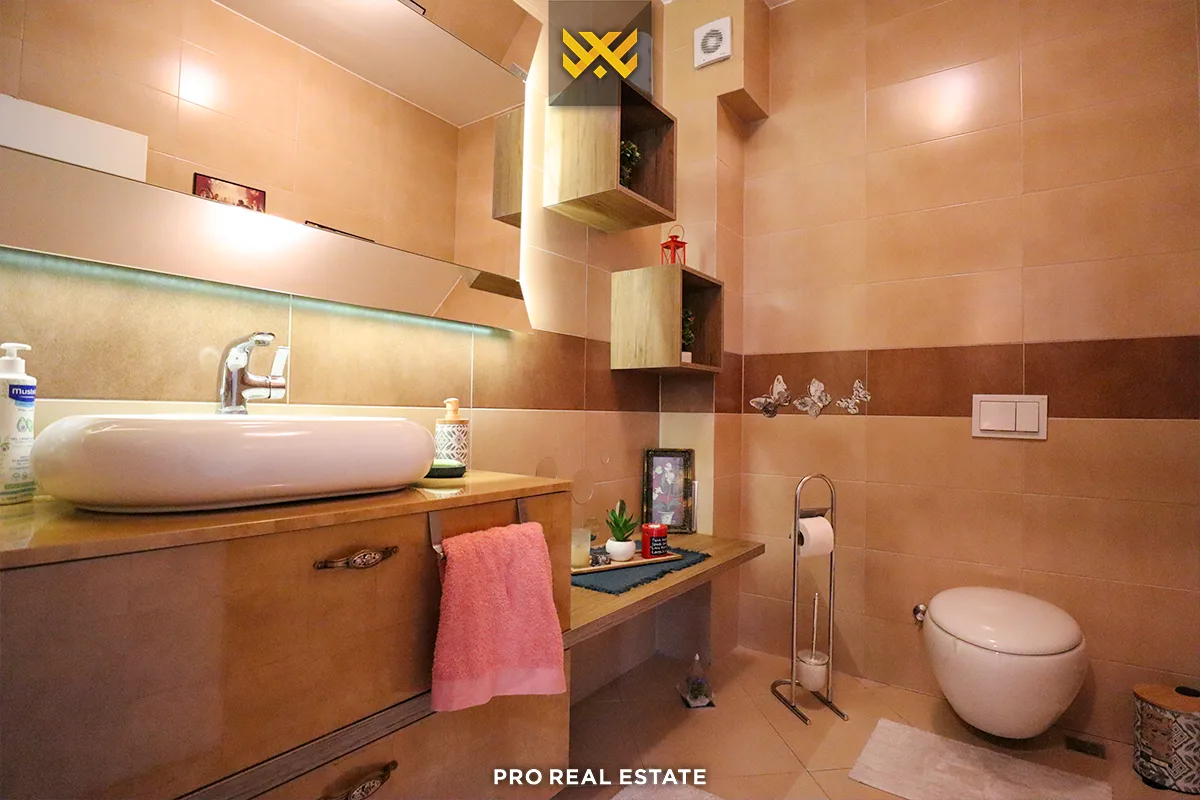 Shtëpi 174m² për #SHITJE në Lagjen Marigona Residence