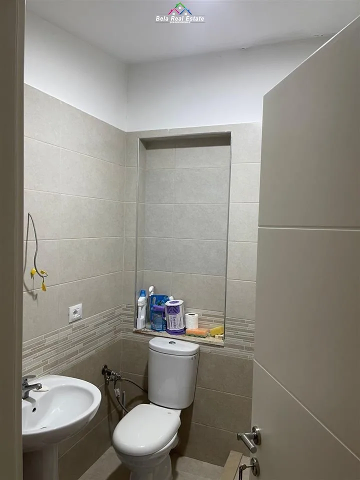 Apartament Ne Shitje 3+1 Prane Kopshtit Botanik (ID B13074) Tirane.