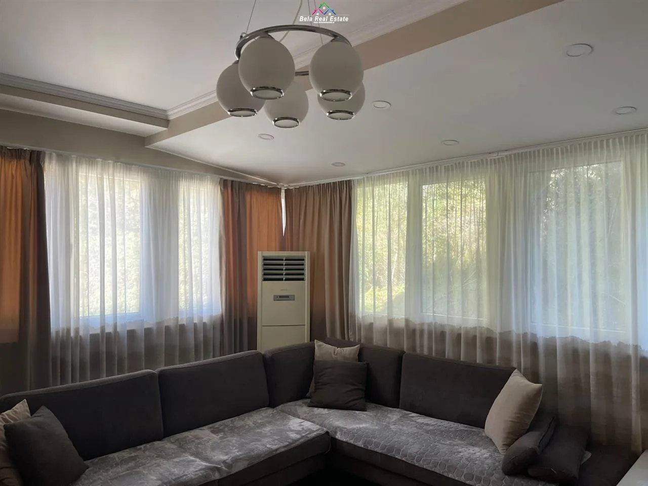 Apartament Ne Shitje 3+1 Prane Kopshtit Botanik (ID B13074) Tirane.