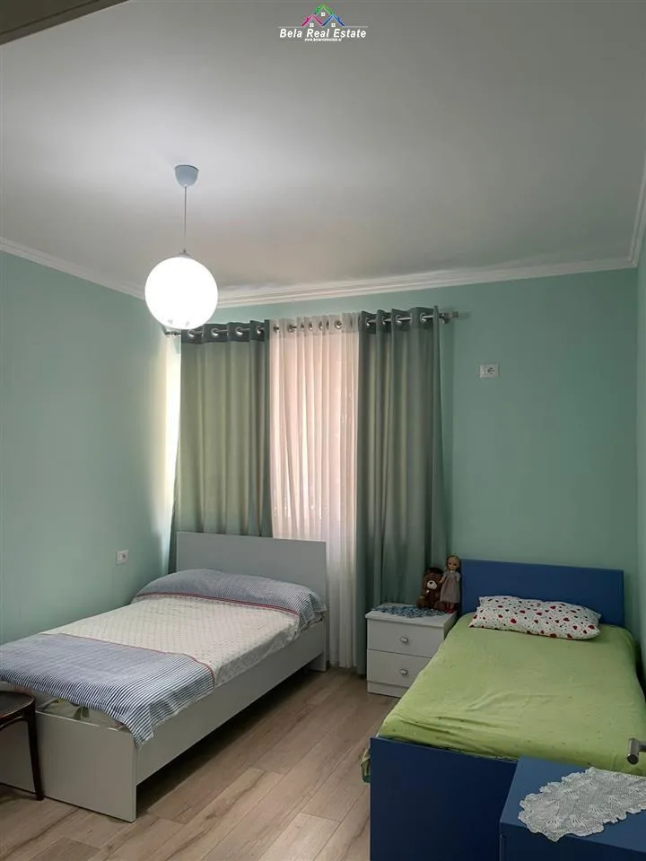 Apartament Ne Shitje 3+1 Prane Kopshtit Botanik (ID B13074) Tirane.