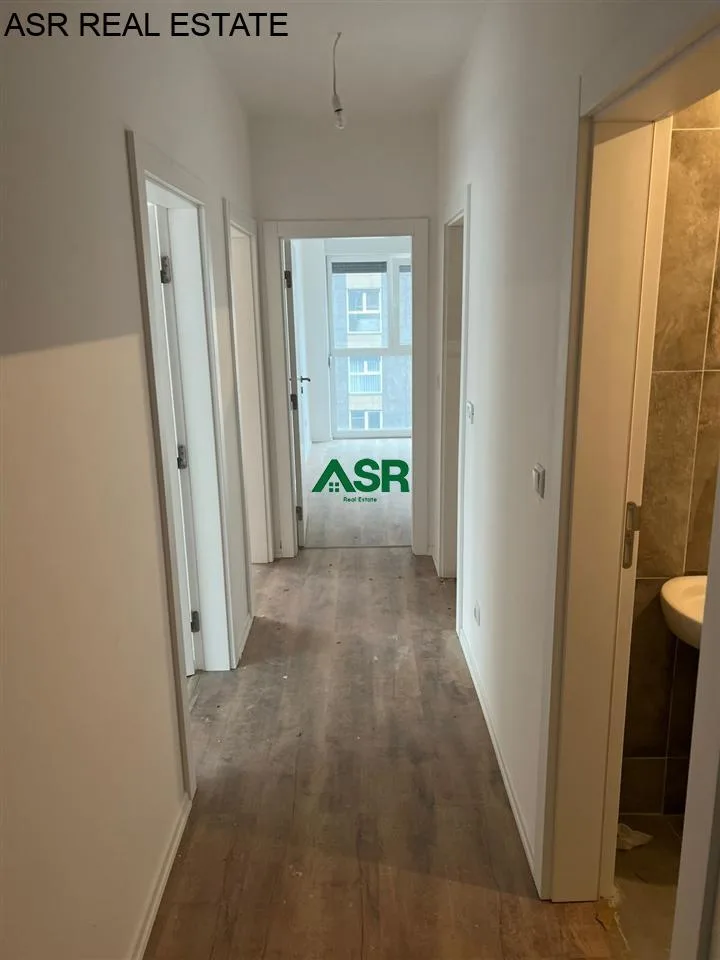 #ID:4096 Banesë 120m2 me #qira në rr.C
