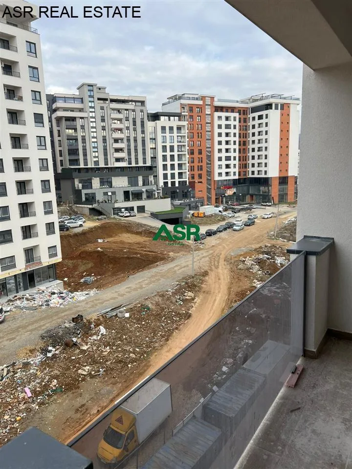 #ID:4096 Banesë 120m2 me #qira në rr.C