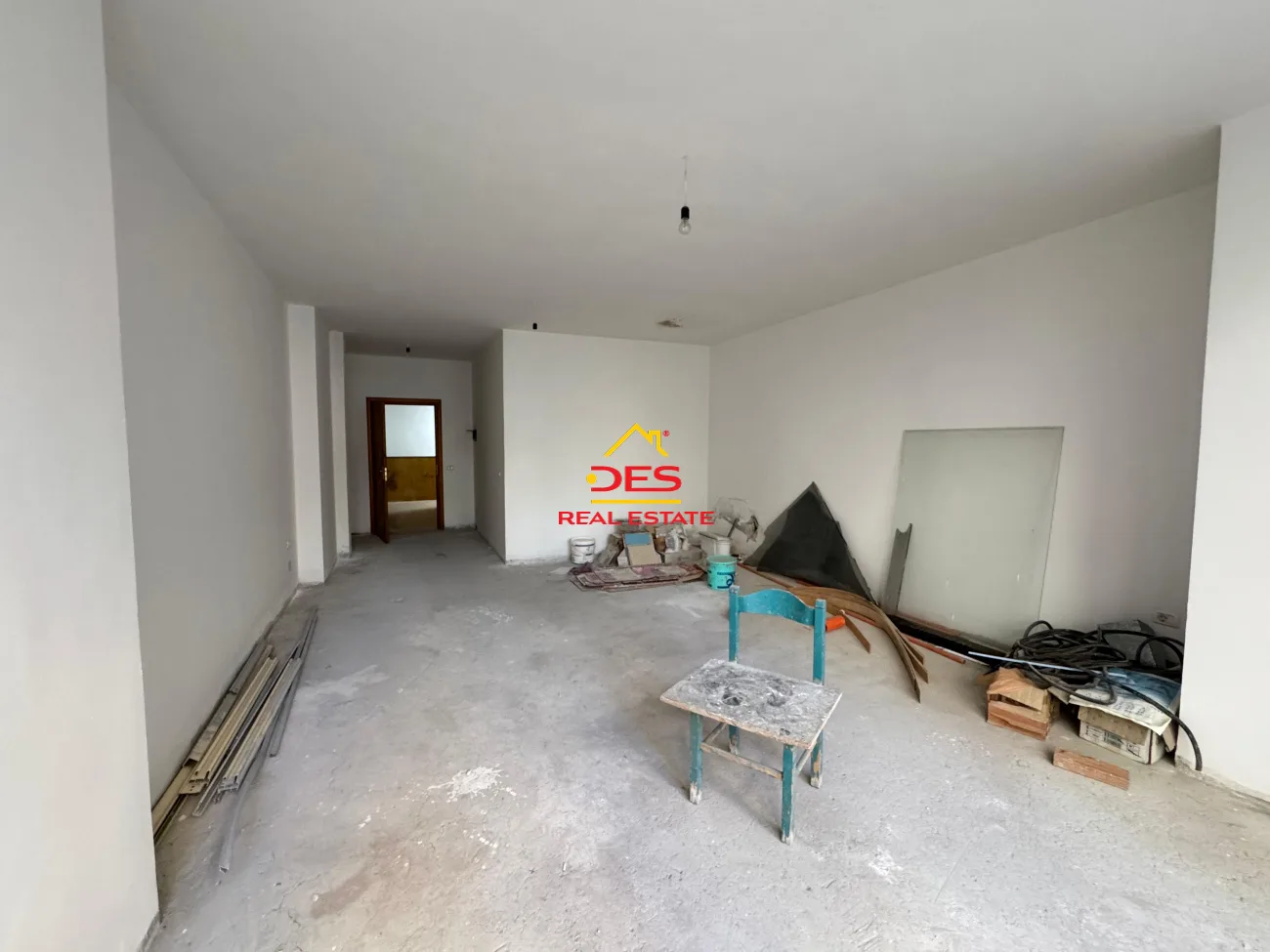 SHITET AMBIENT BIZNESI TE GJYKATA E RRETHIT VLORË! 📍 Pranë Bar Ini