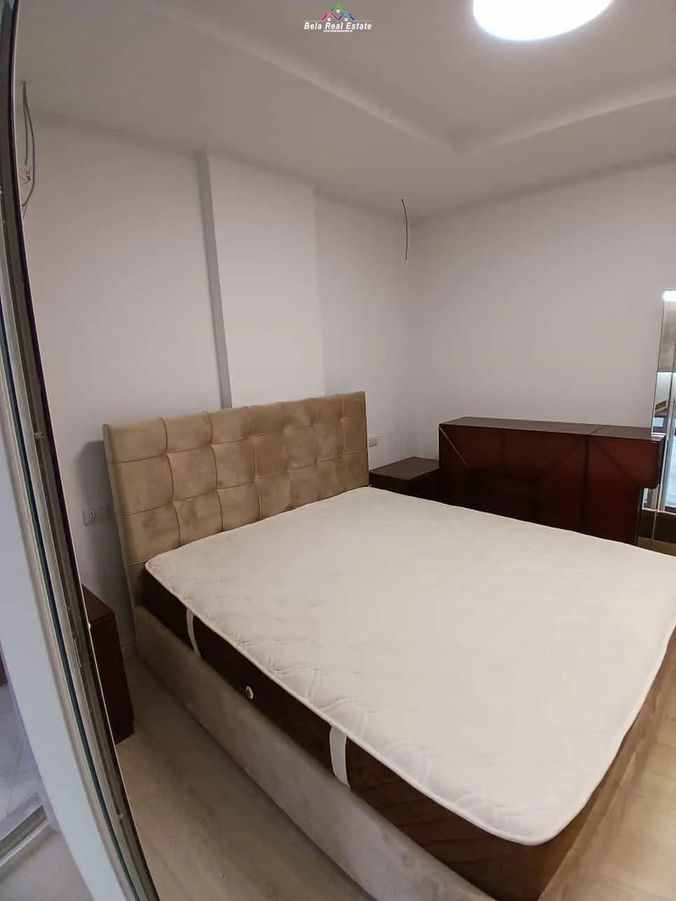 Apartament Me Qera 2+1+Post Parkim Ne Myslym Shyr (ID B2201688) Tirane