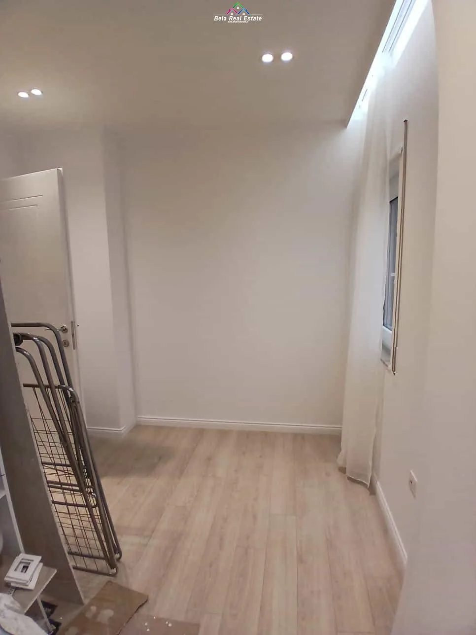 Apartament Me Qera 2+1+Post Parkim Ne Myslym Shyr (ID B2201688) Tirane