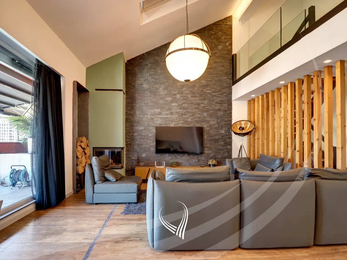 Duplex – Penthouse me 2 dhoma gjumi në shitje në lagjen Arbëria – Dragodan