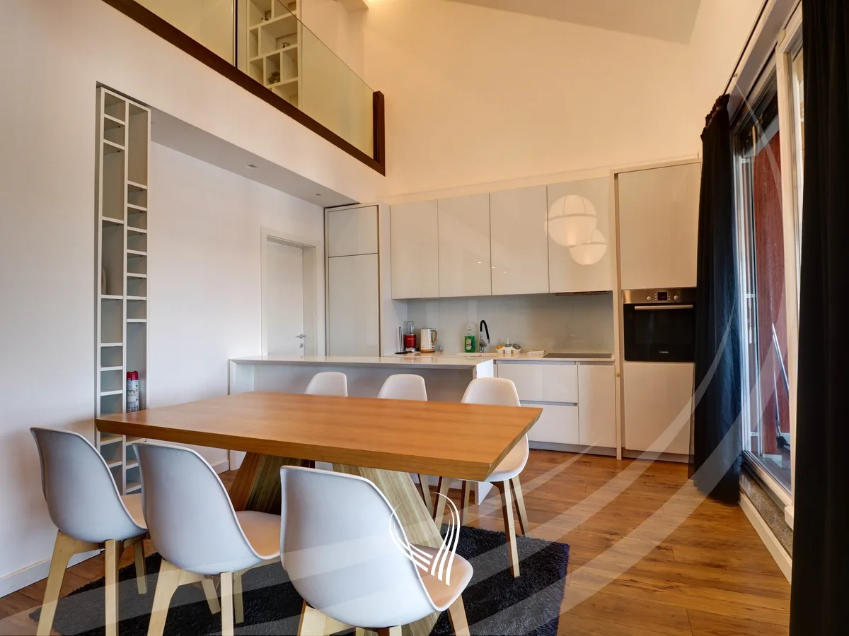 Duplex – Penthouse me 2 dhoma gjumi në shitje në lagjen Arbëria – Dragodan