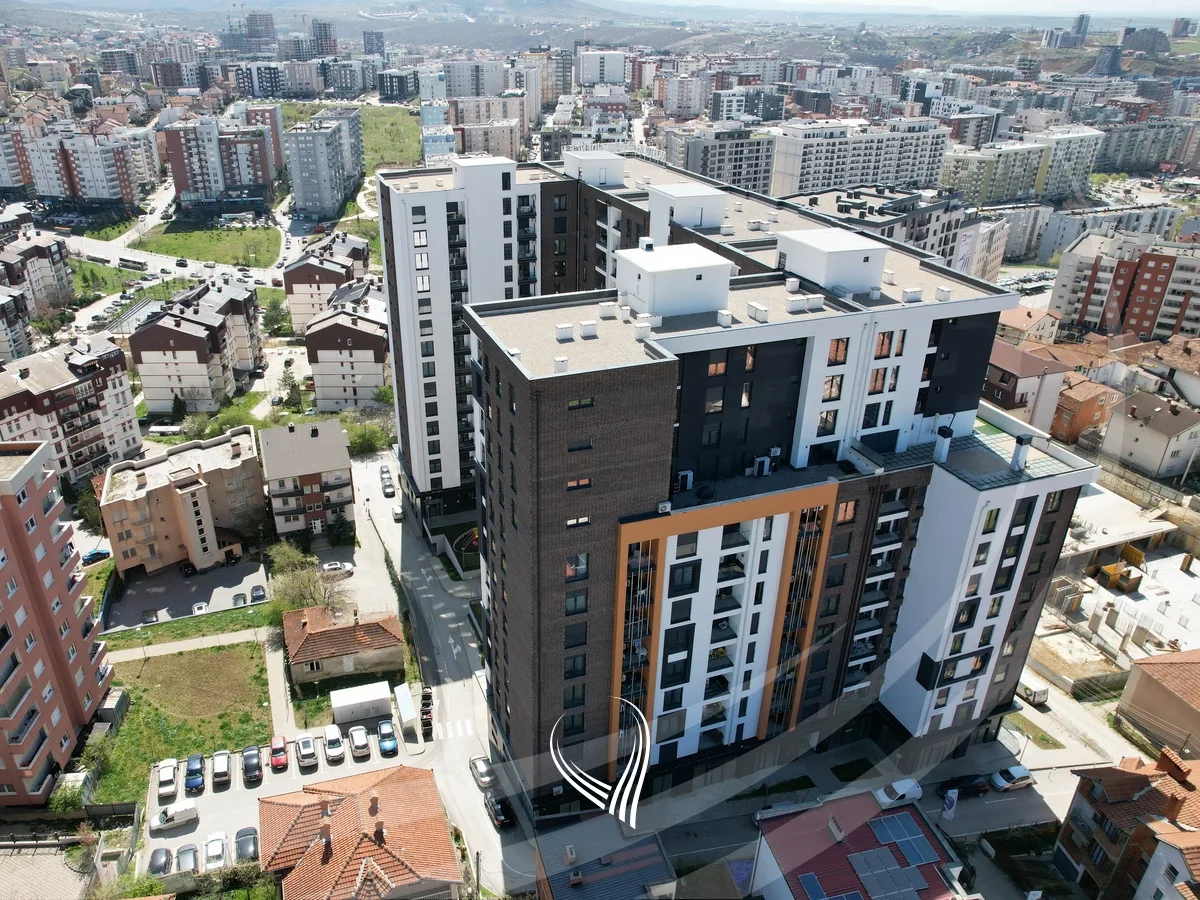 Lokal 177.73 m2 në shitje në lagjen Bregu i Diellit – VA Residence 1