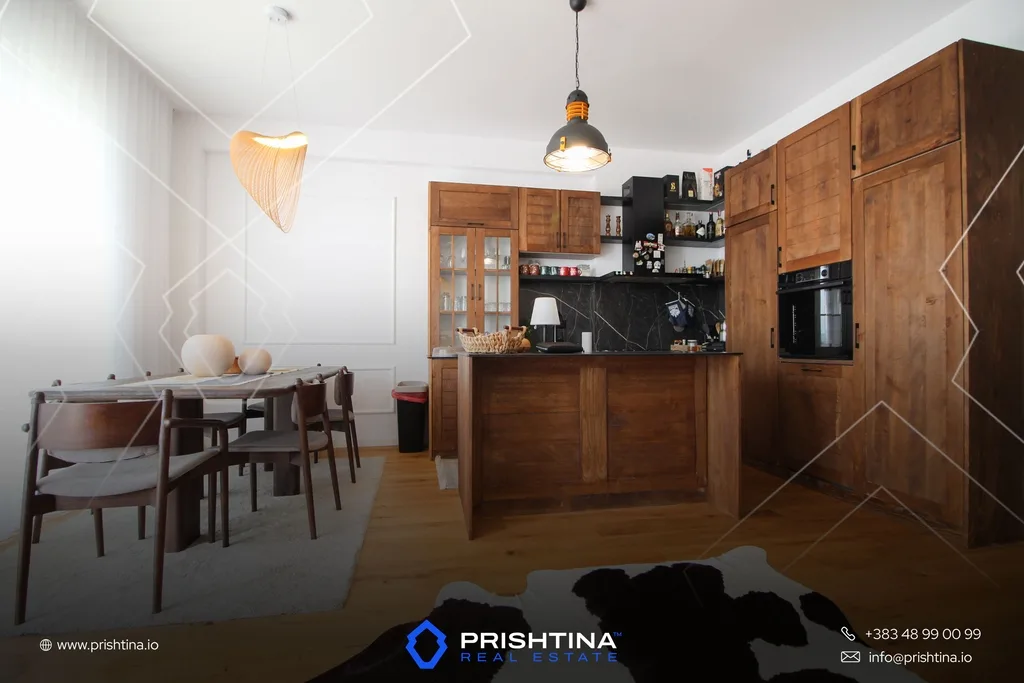Banesë në shitje 161m² + 51m² tarracë në Marigona Hill