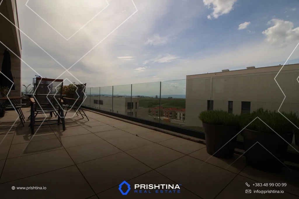 Banesë në shitje 161m² + 51m² tarracë në Marigona Hill