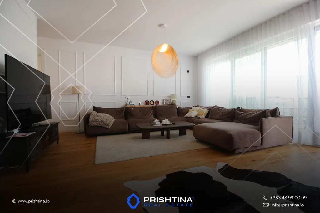 Banesë në shitje 161m² + 51m² tarracë në Marigona Hill