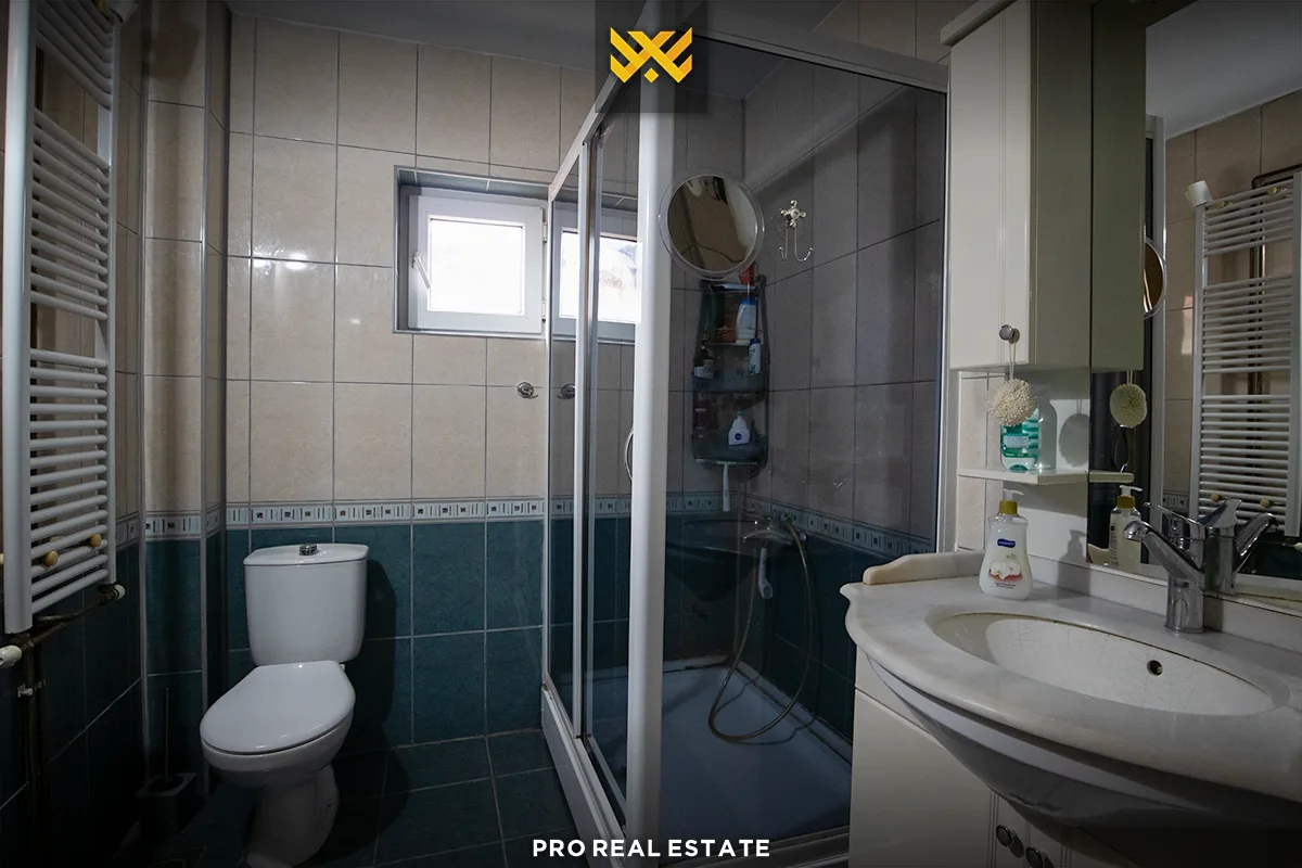 Shtëpi 260m² për #SHITJE në Kodrën e Trimave