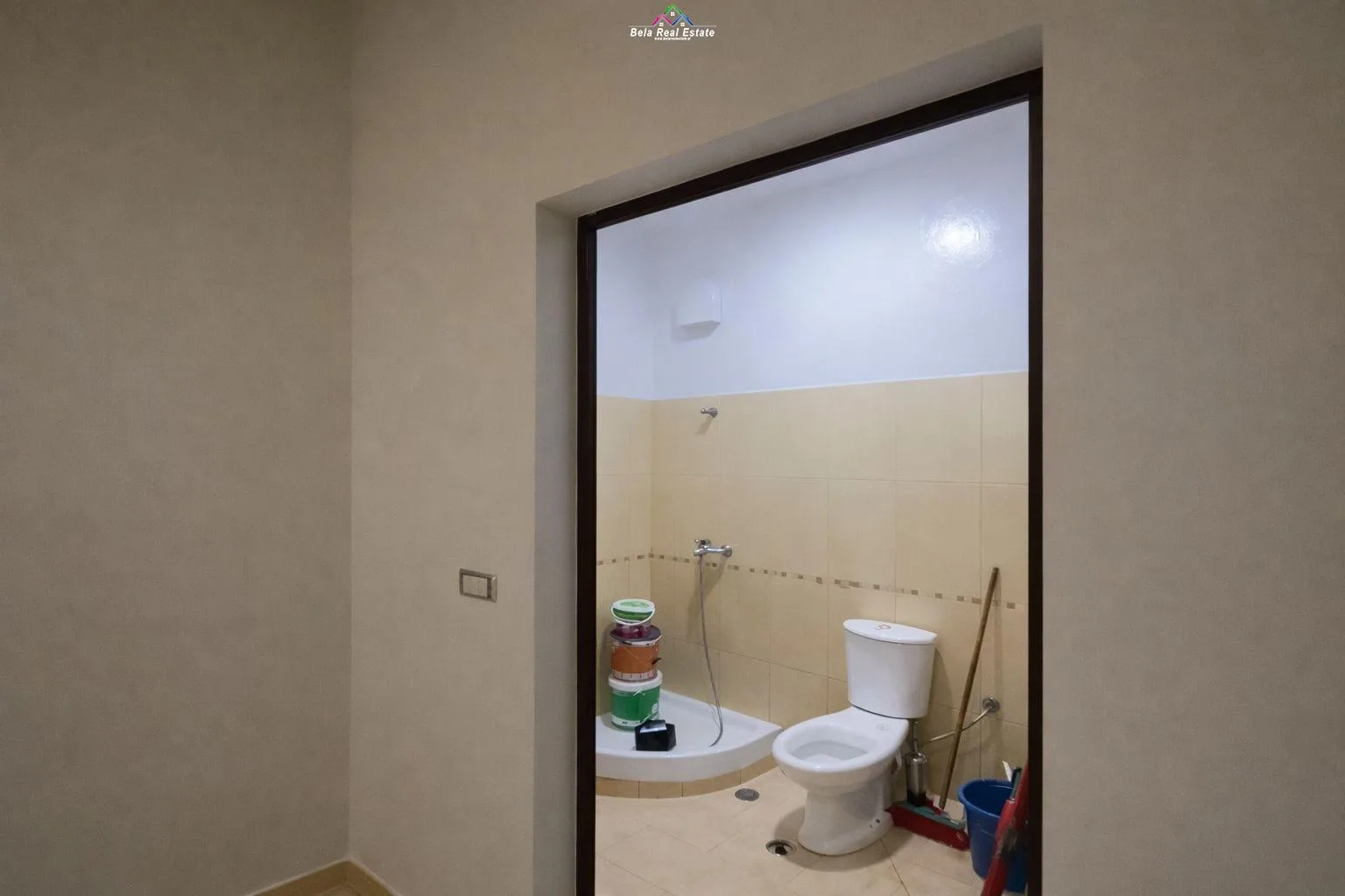 Zyre Me Qera 2+1+2 Prane Harry Fultz ( ID BZ2775) Tirane