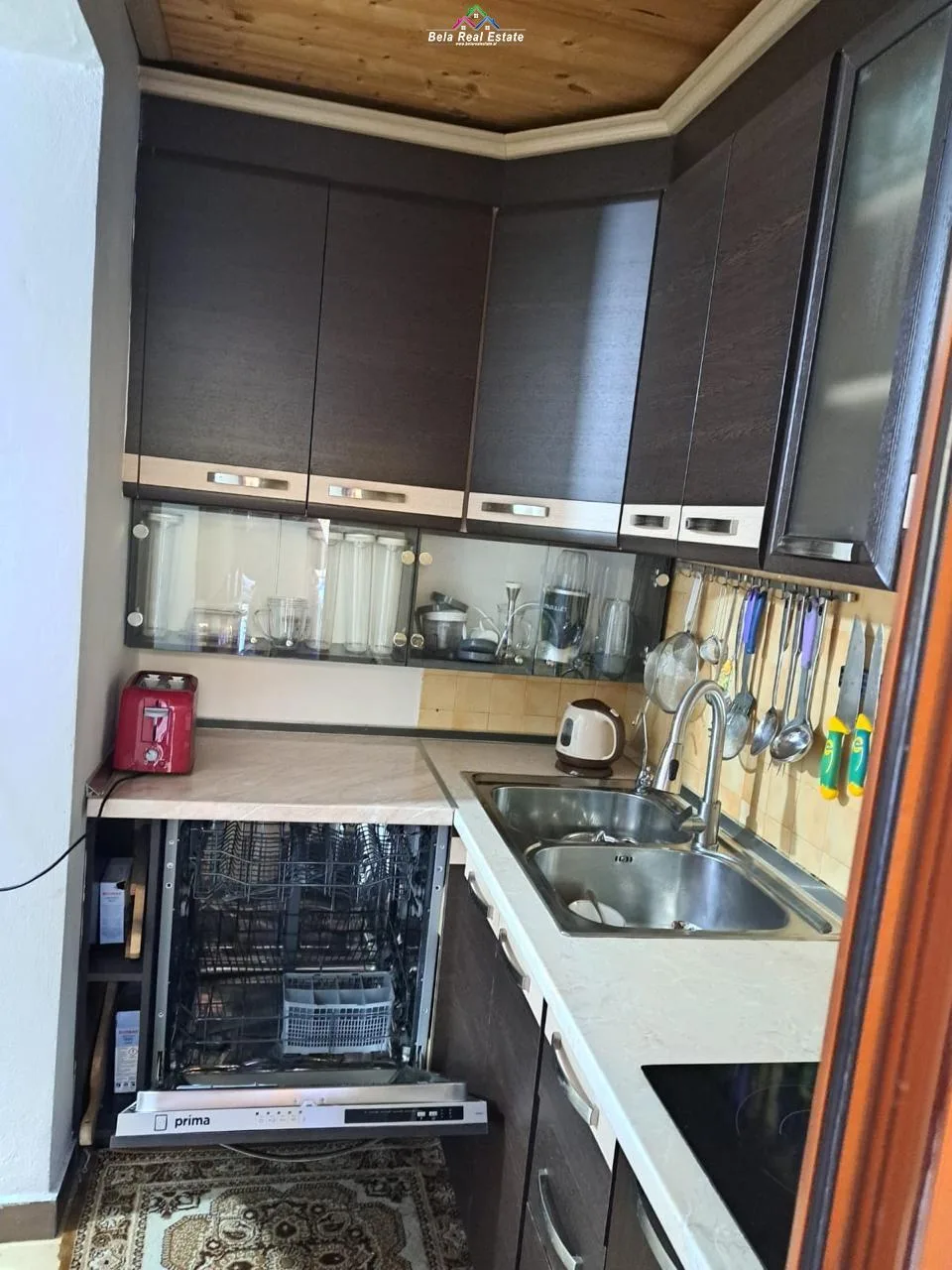 Apartament 2+1me Qera tek ish Tregu Elektrik (ID B221265) Tirane.