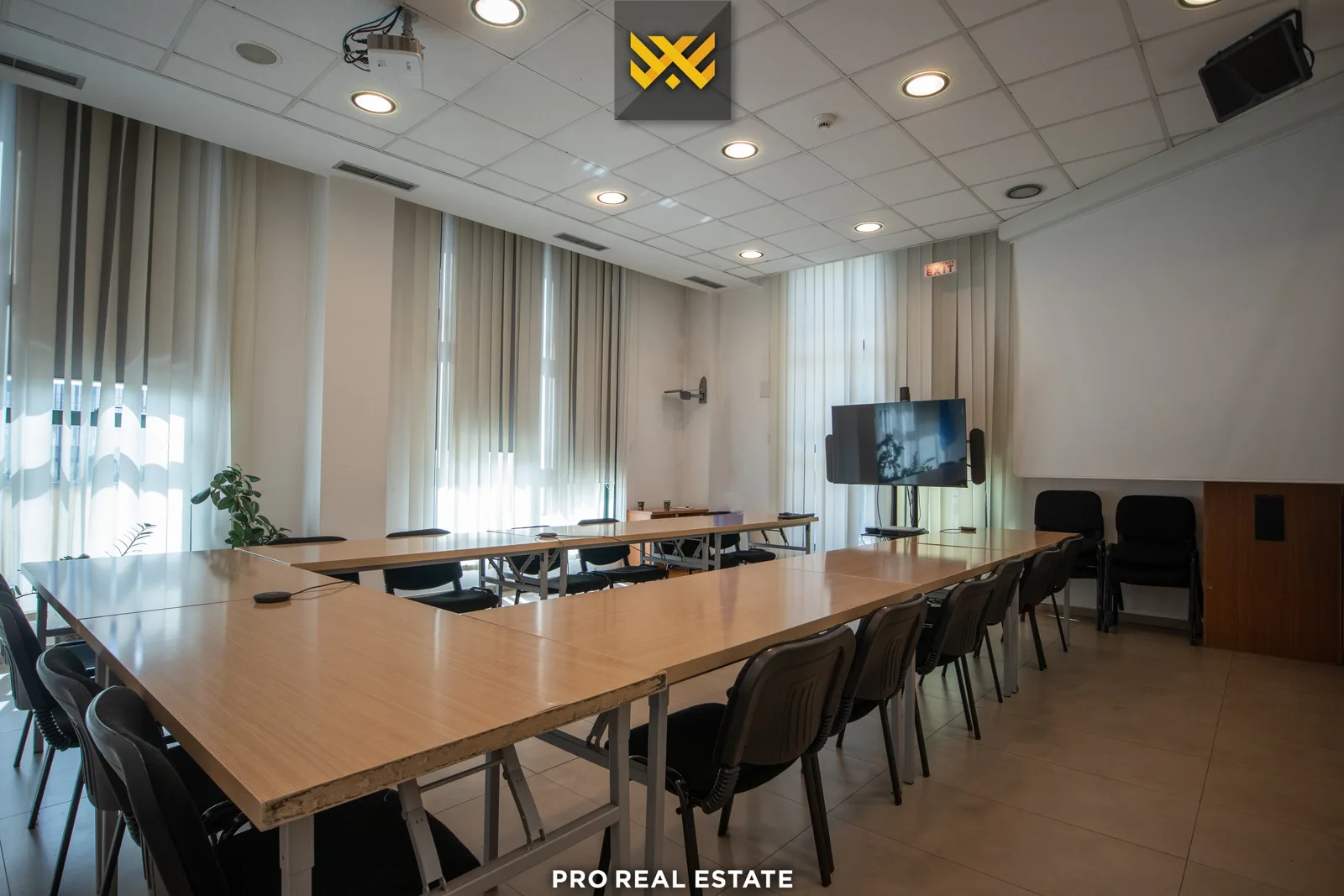 Objekt 2000m² me #QIRA në Dragodan