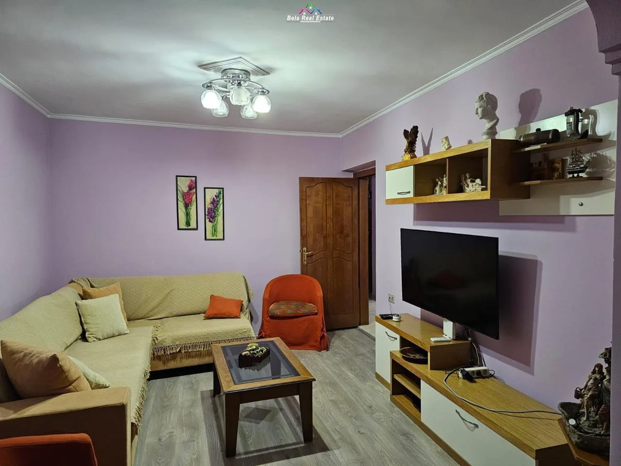 Apartament me qera 2+1+2 ne Bllok (ID B221259) Tirane