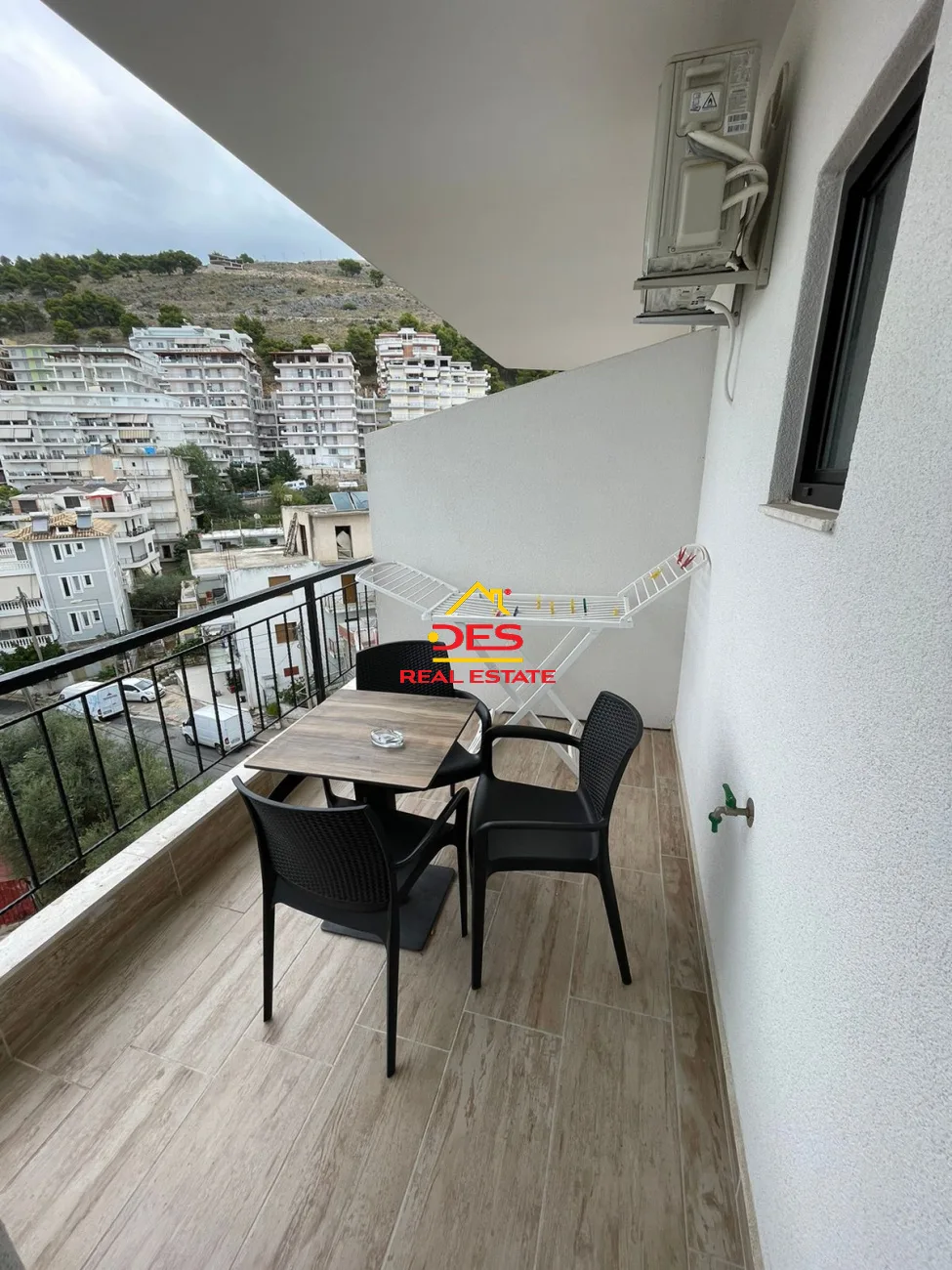 Shitet apartament 2+1+2 në sarandë