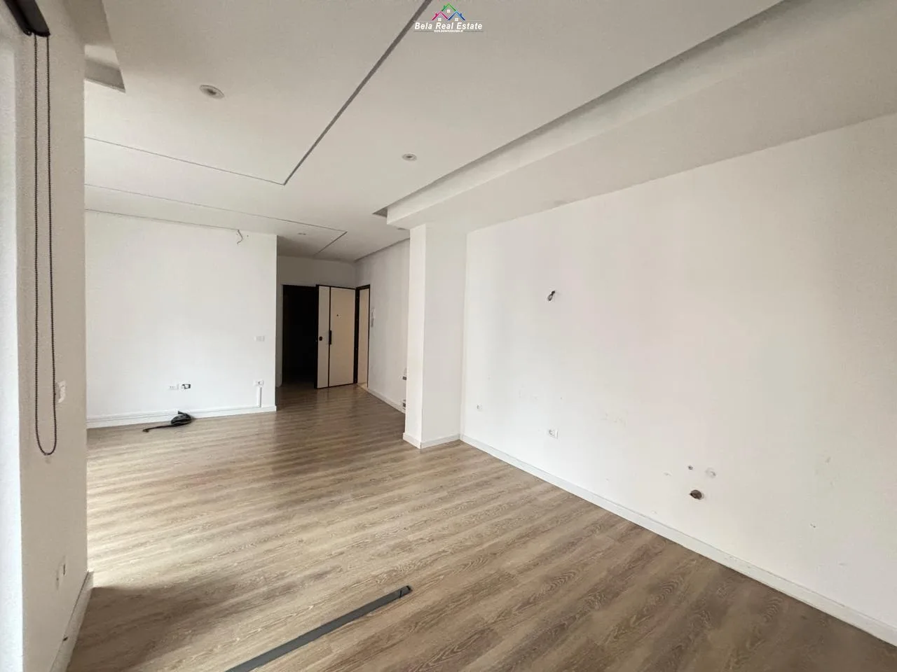 Zyre me Qera 1+1 Tek Myslym Shyri (ID BZ2478) Tirane.