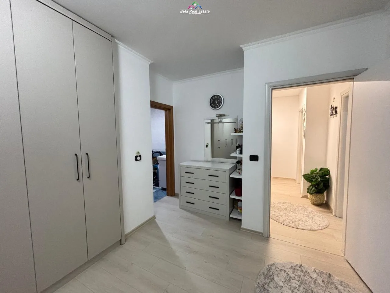 Apartament Me Qera 2+1 Tek Brryli (ID B2201695) Tirane