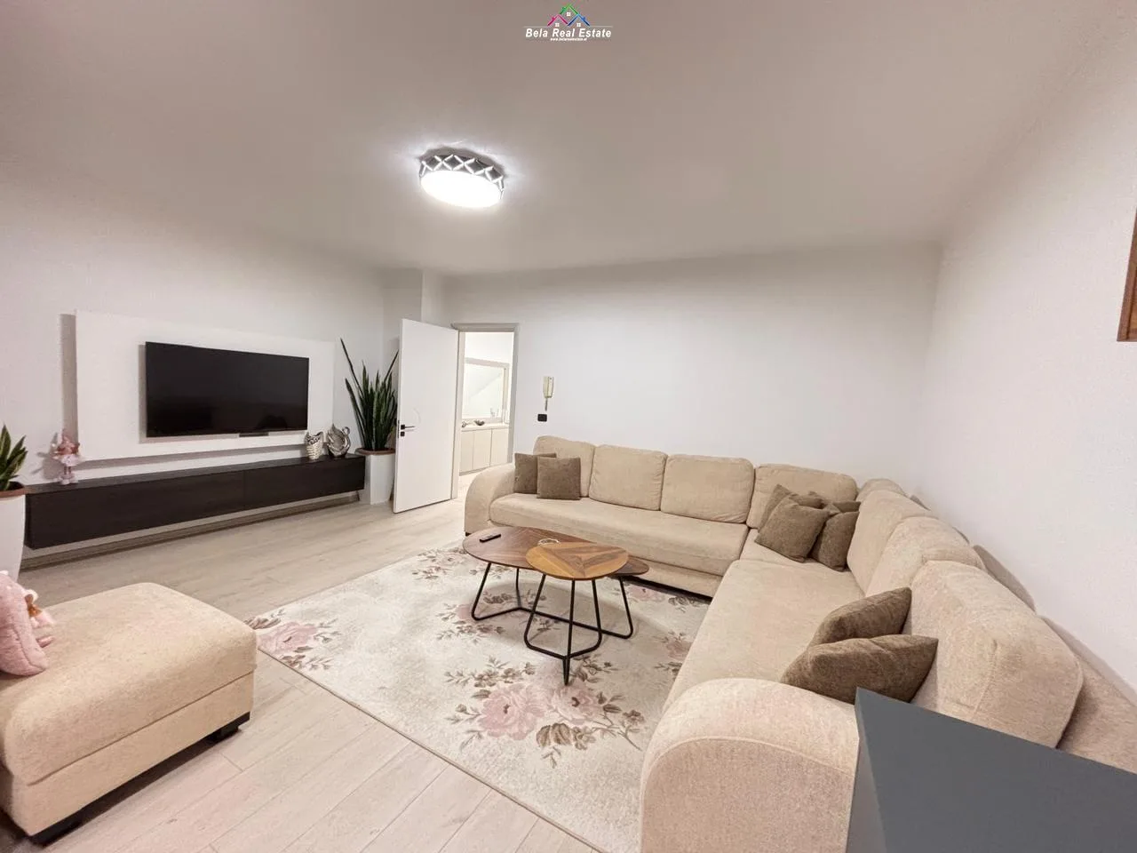 Apartament Me Qera 2+1 Tek Brryli (ID B2201695) Tirane