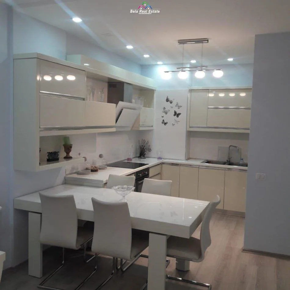 Apartament Me Qera 2+1+2 Tek Selvia (ID B220937) Tirane