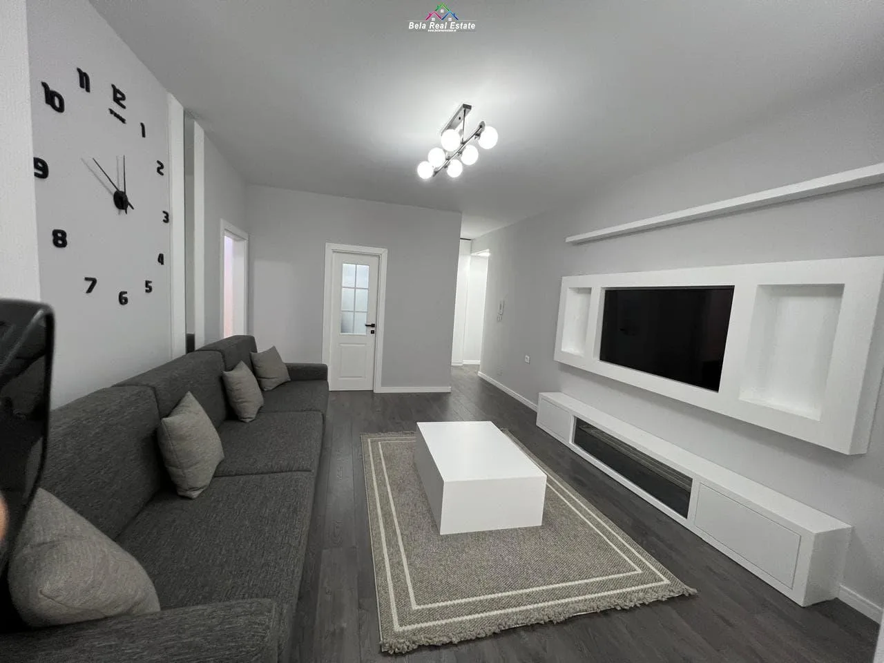 Apartament Me Qera 2+1 Tek Stacioni i Trenit (ID B2201908) Tirane