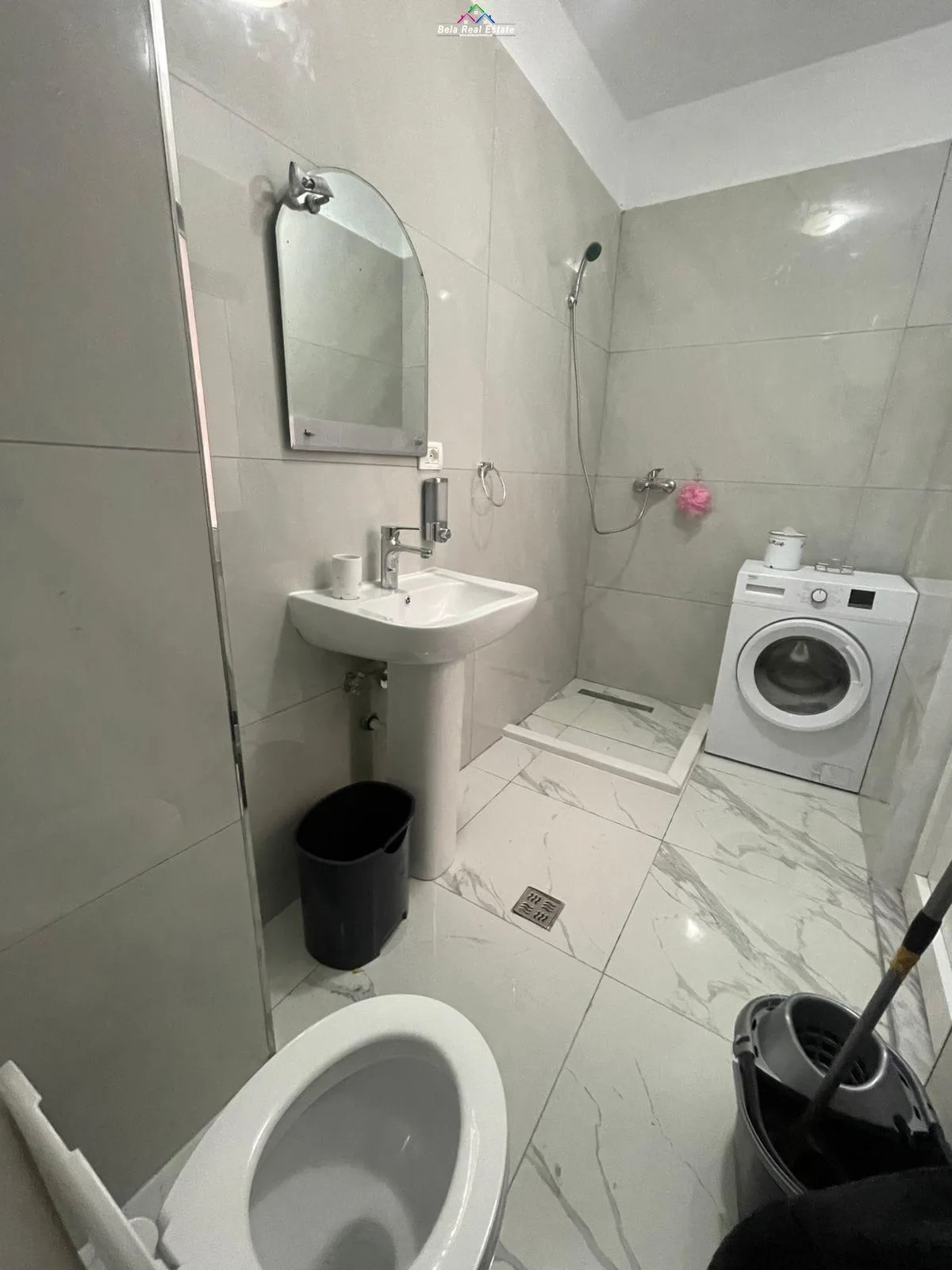 Apartament Me Qera  2+1 Tek 21-Dhjetori (ID B220177) Tirane