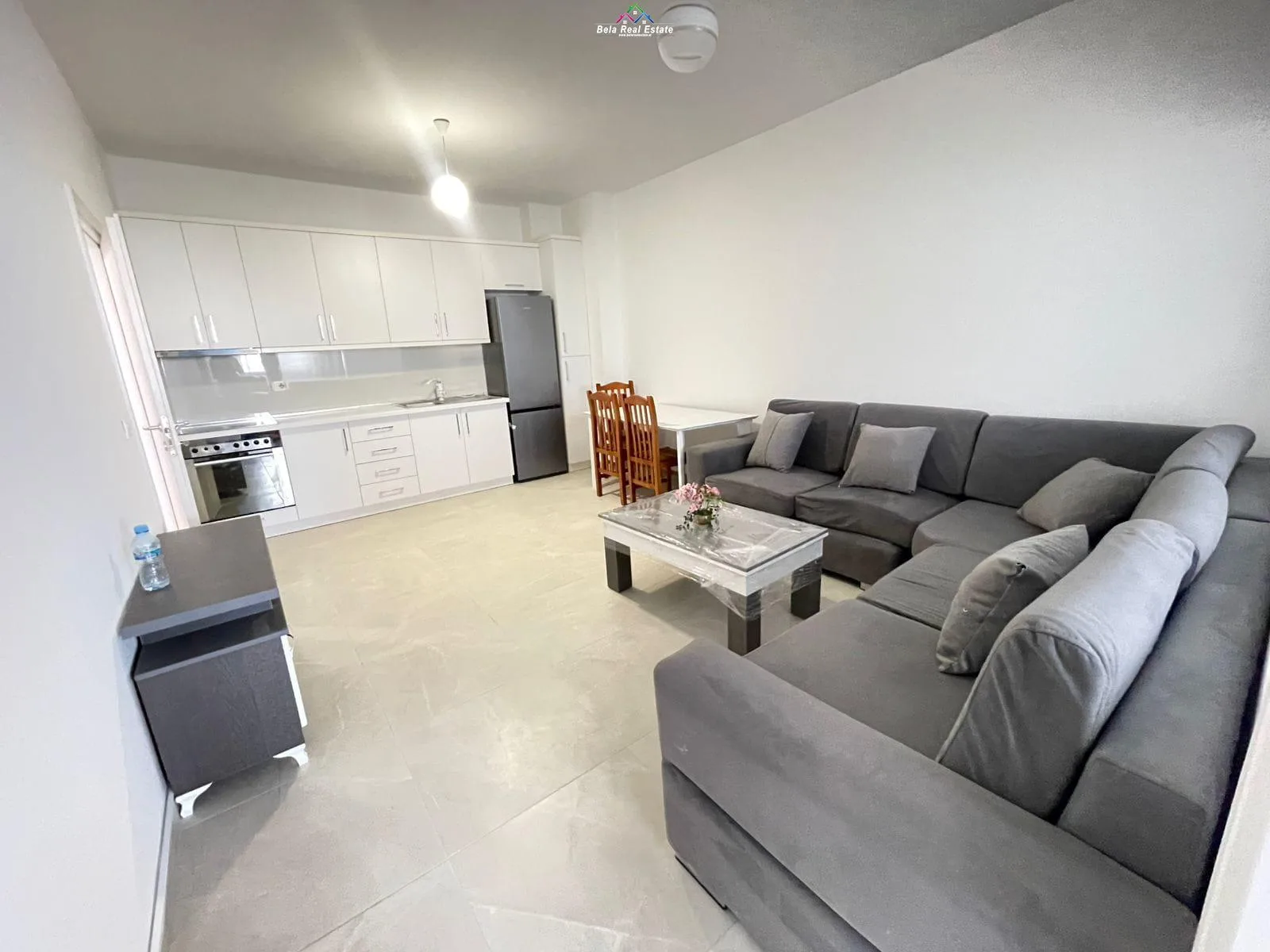 Apartament Me Qera  2+1 Tek 21-Dhjetori (ID B220177) Tirane