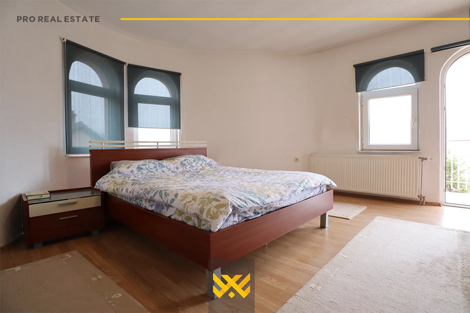 Shtëpi 350m² në SHITJE në Tokbashqe.