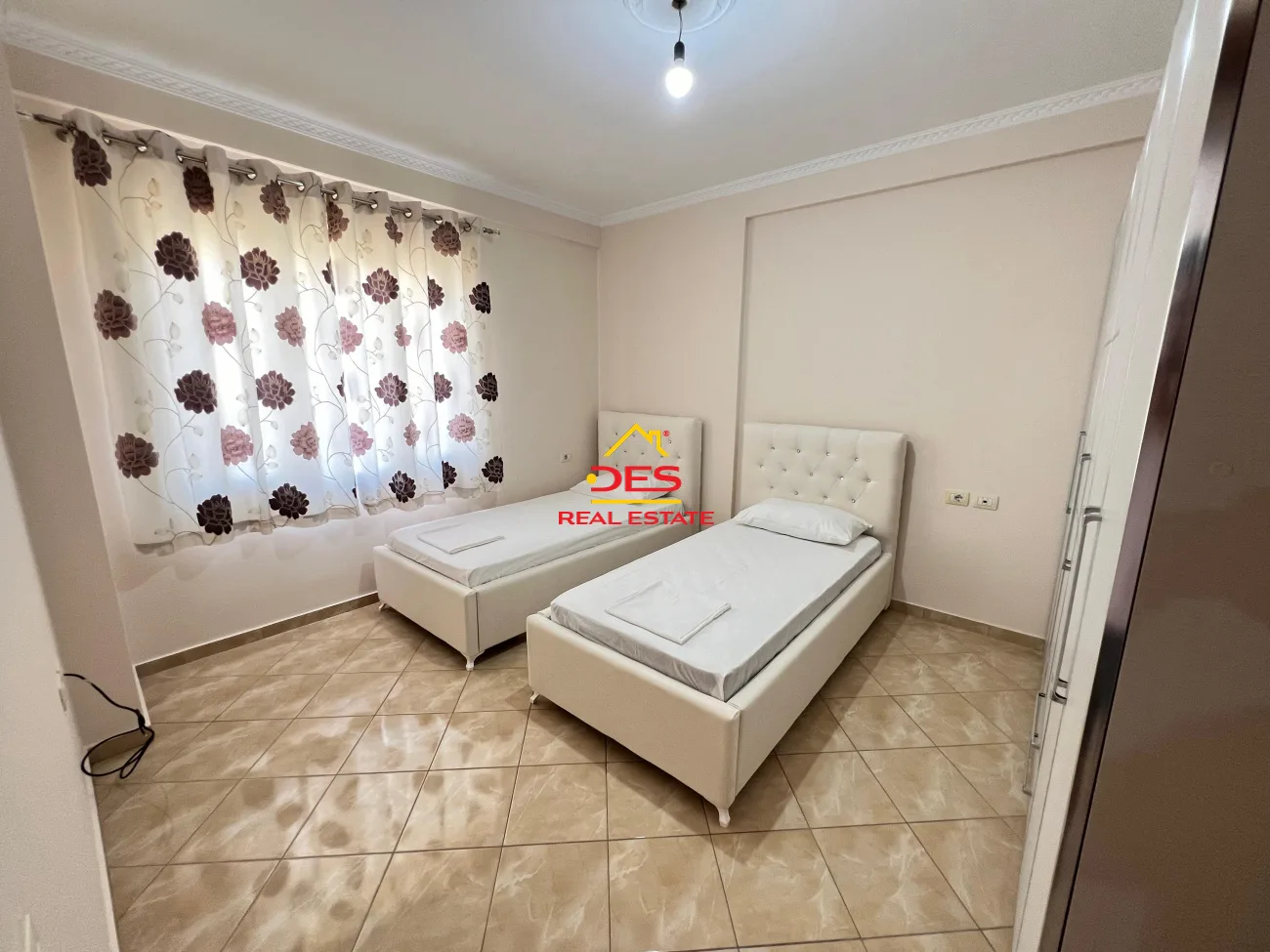 Jepet me qira apartament 2+1 te rruga e çipajve,vlorë!