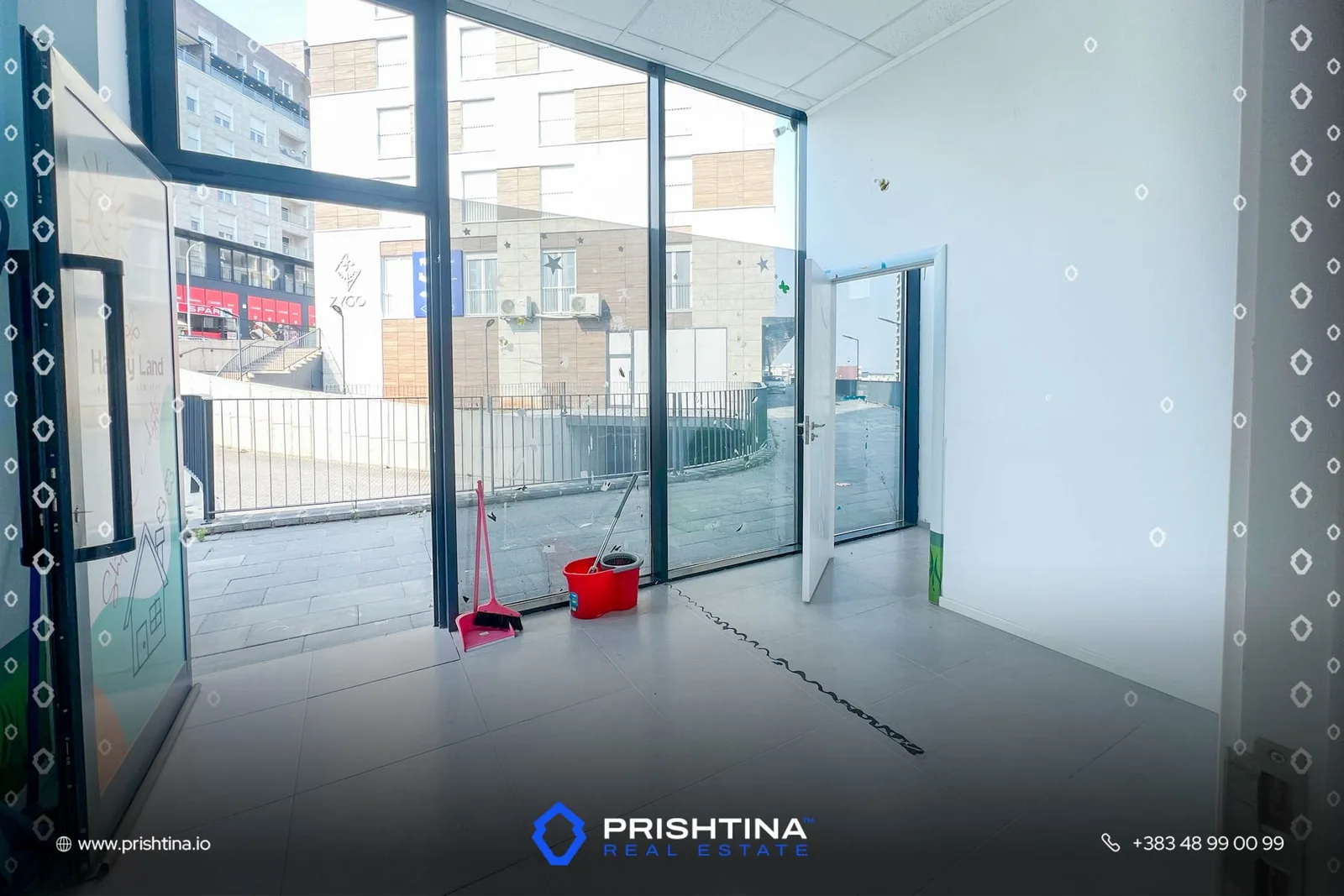 Lokal me qira 147m² në Veternik