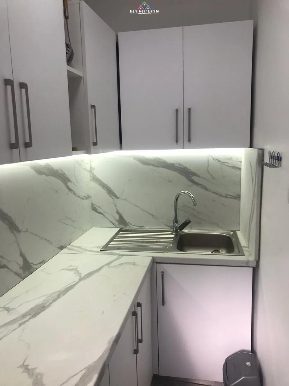Apartament Me Qera 2+1 Tek Rruga e Dibres ( ID B221402 ) Tirane