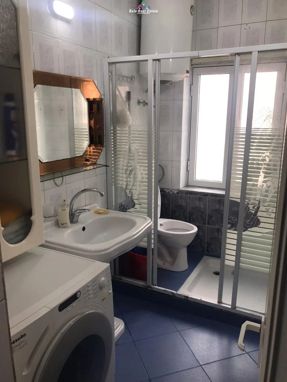 Apartament Me Qera 2+1 Tek Rruga e Dibres ( ID B221402 ) Tirane