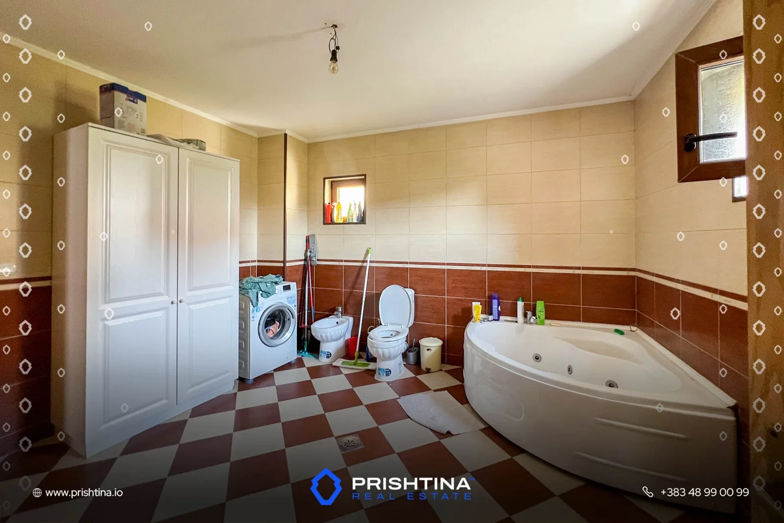 Shtëpi në shitje 415m² + 4 ari tokë në Lagjen Qëndresa
