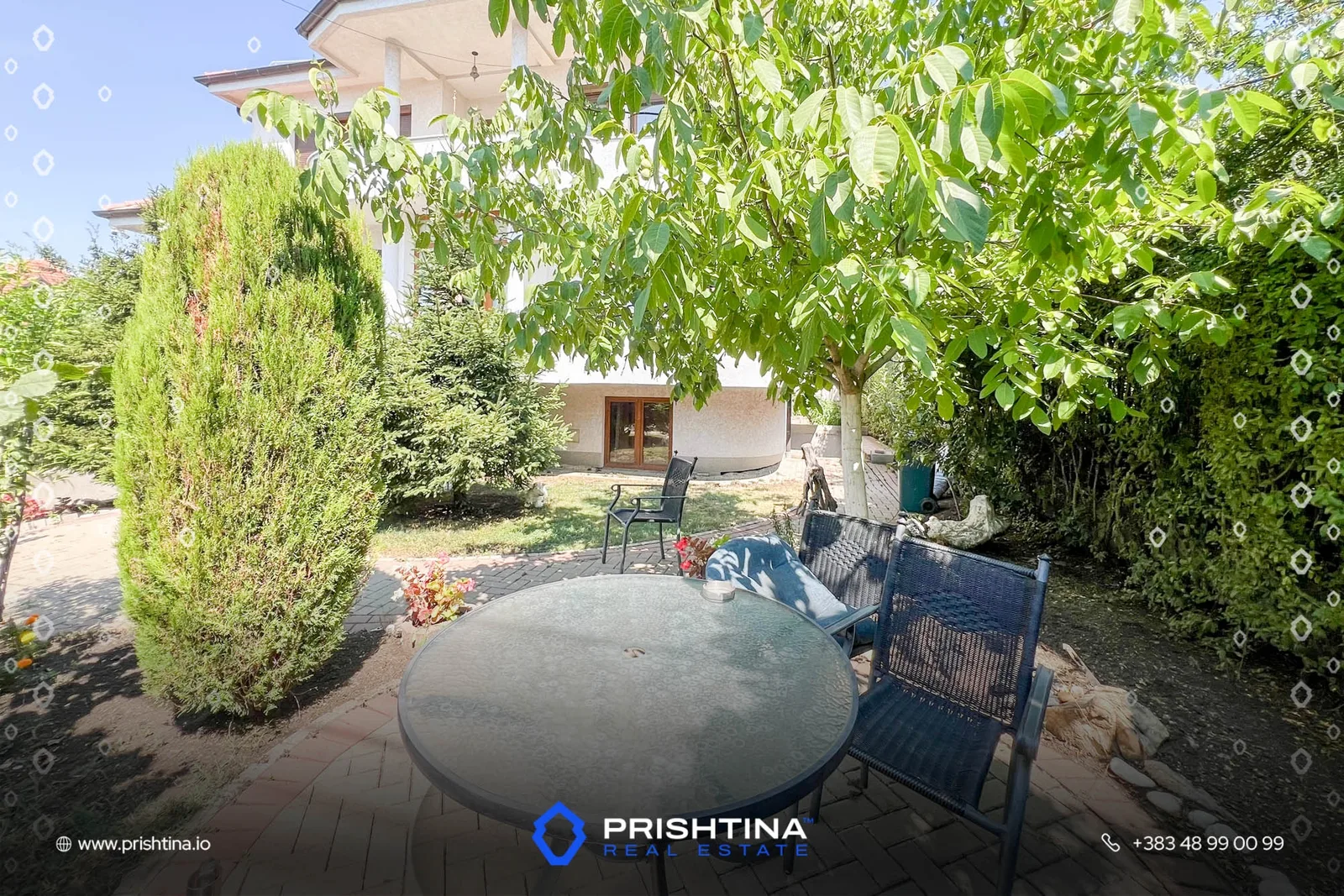 Shtëpi në shitje 415m² + 4 ari tokë në Lagjen Qëndresa