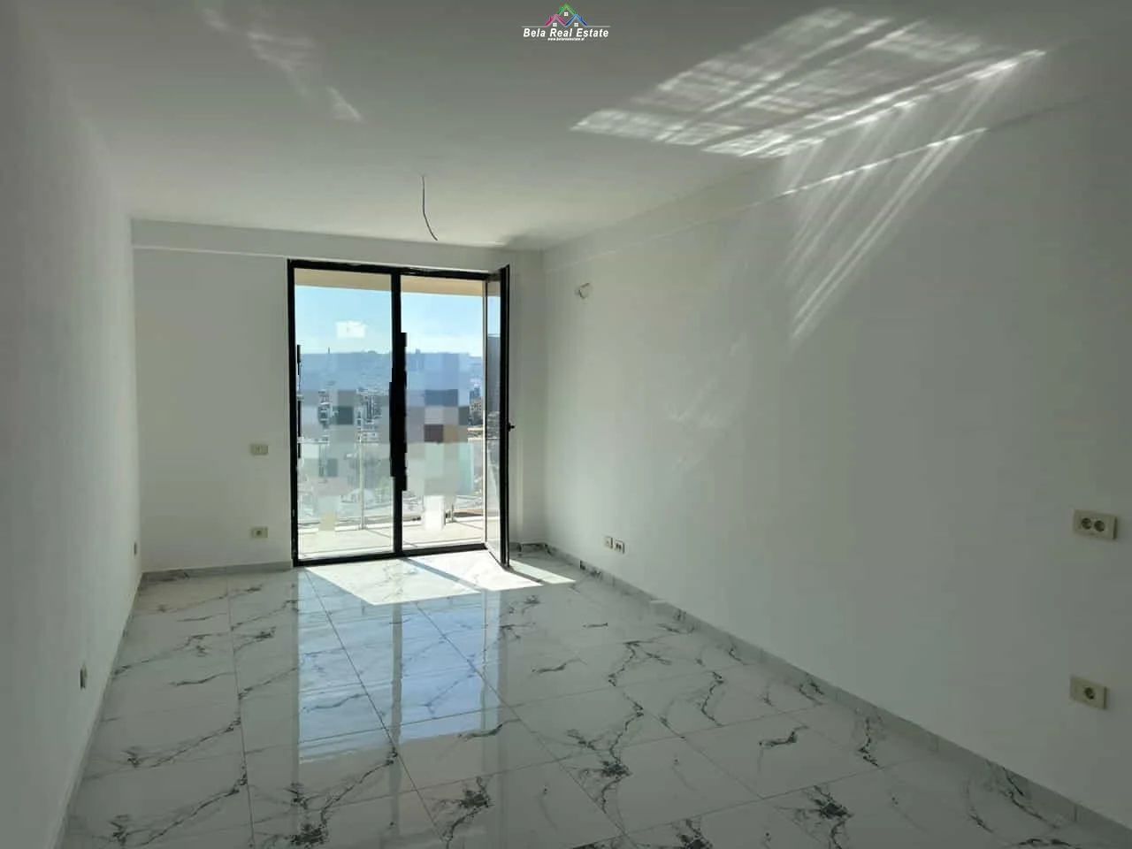 Zyre Me Qera 2+1 Tek Mine Peza (ID BZ2725) Tirane