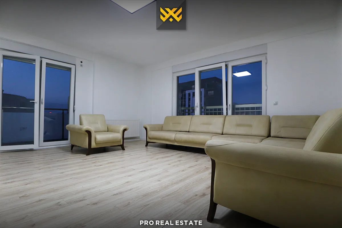 Banesë - Zyrë 100m² me #QIRA te Rruga C.