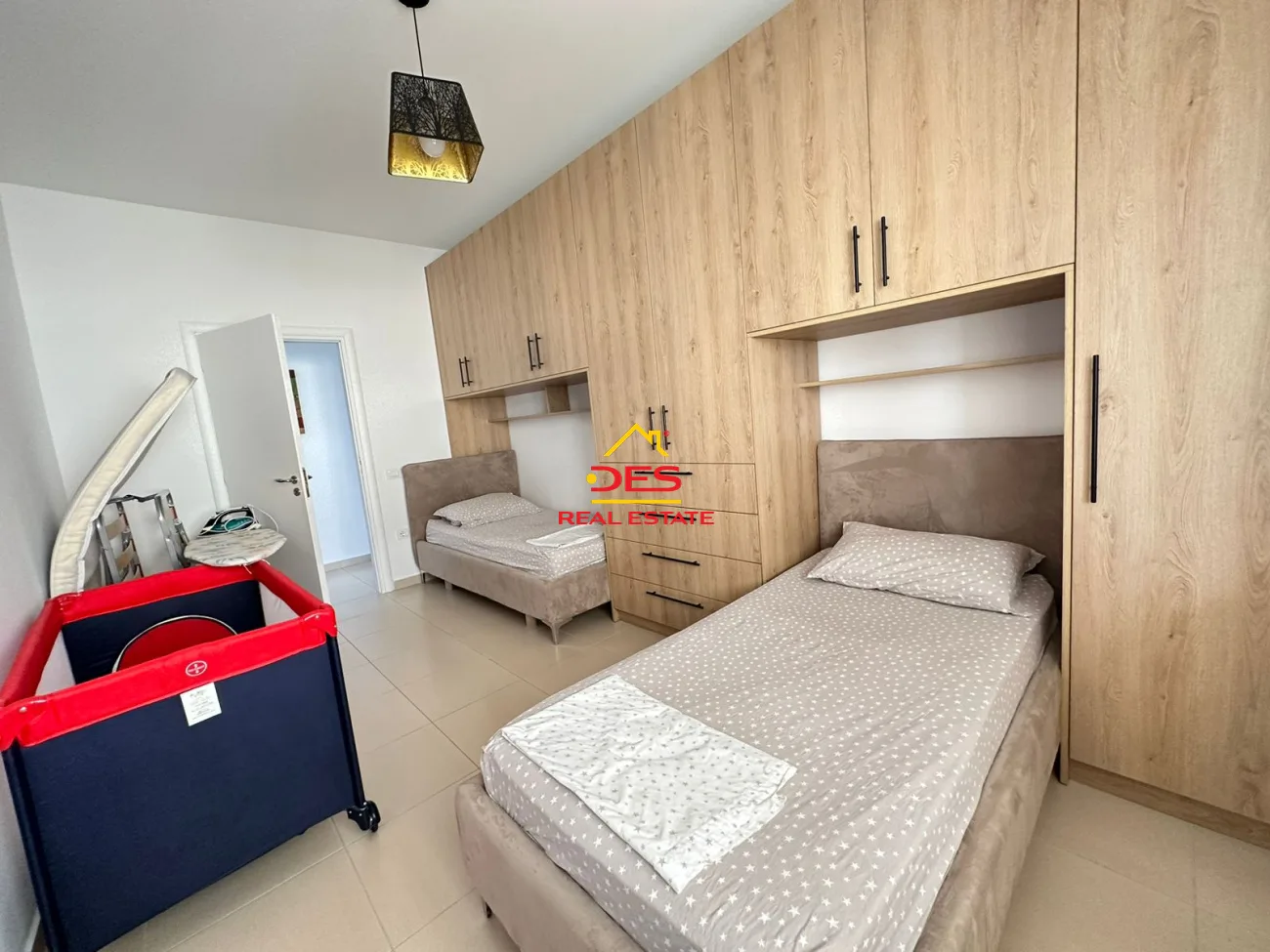 Shitet apartament 2+1 në lungomare. pamje full nga deti 🌅