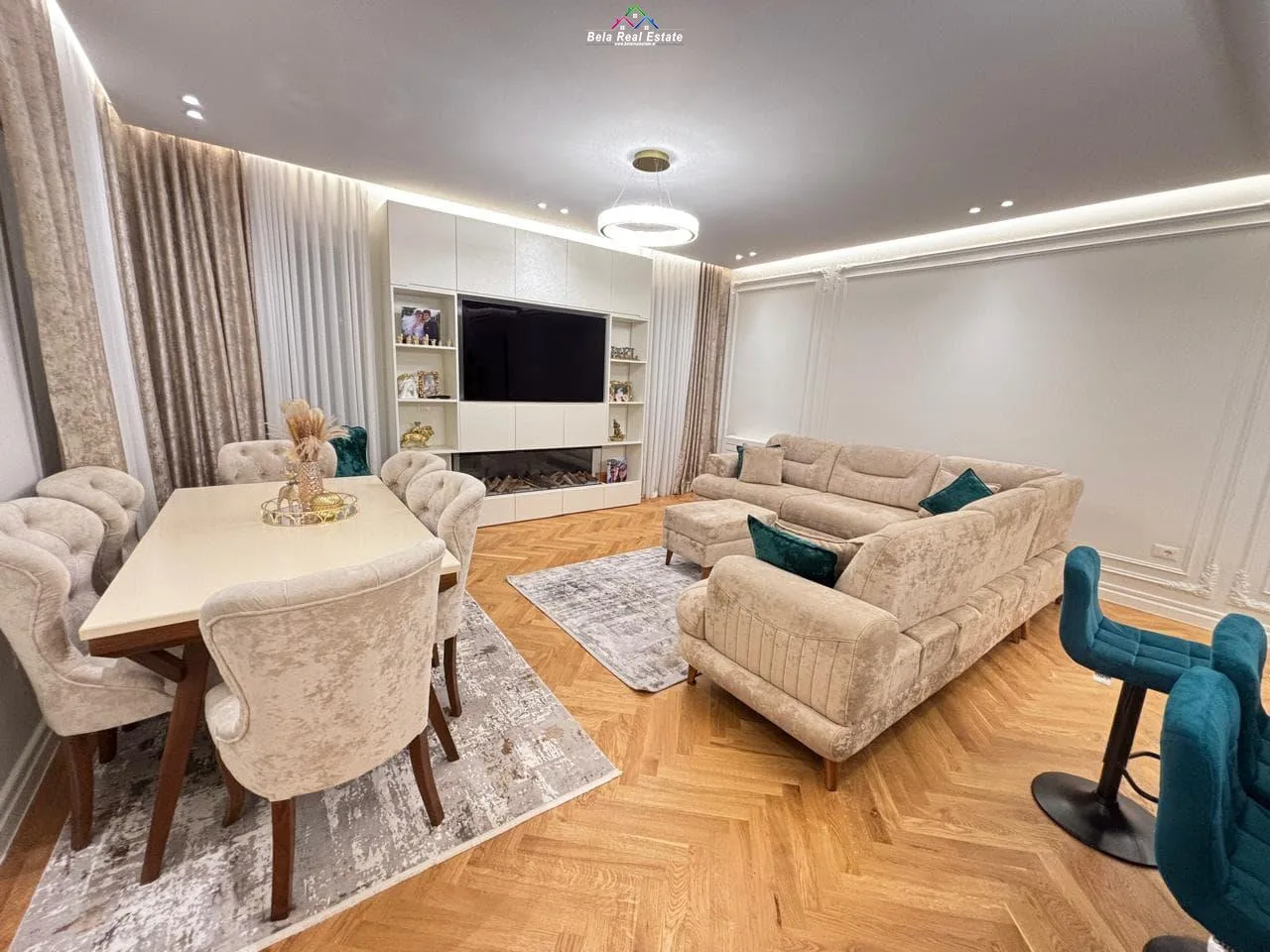 Penthouse Ne Shitje 3+1+2 Ne Univers City (ID B130109) Tirane.