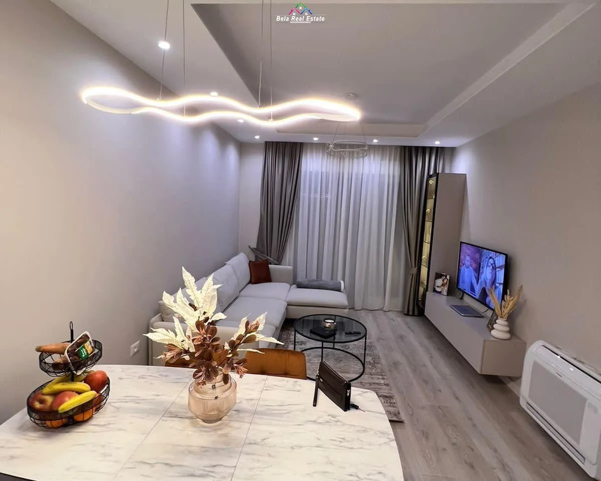 Apartament Me Qera 2+1+ Post ParkimiTek 21 Dhjetori (ID B2201686) Tirane