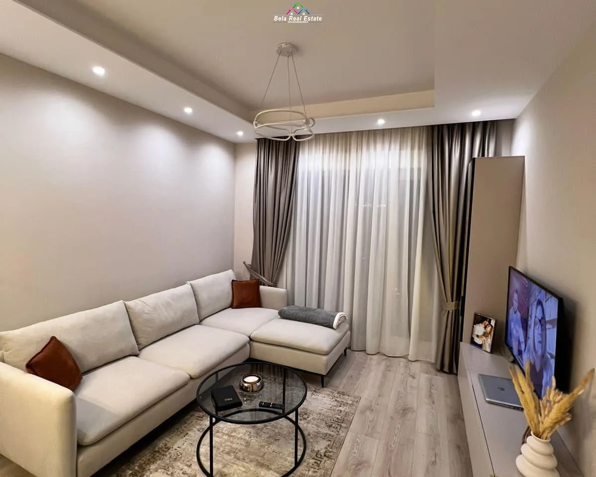 Apartament Me Qera 2+1+ Post ParkimiTek 21 Dhjetori (ID B2201686) Tirane