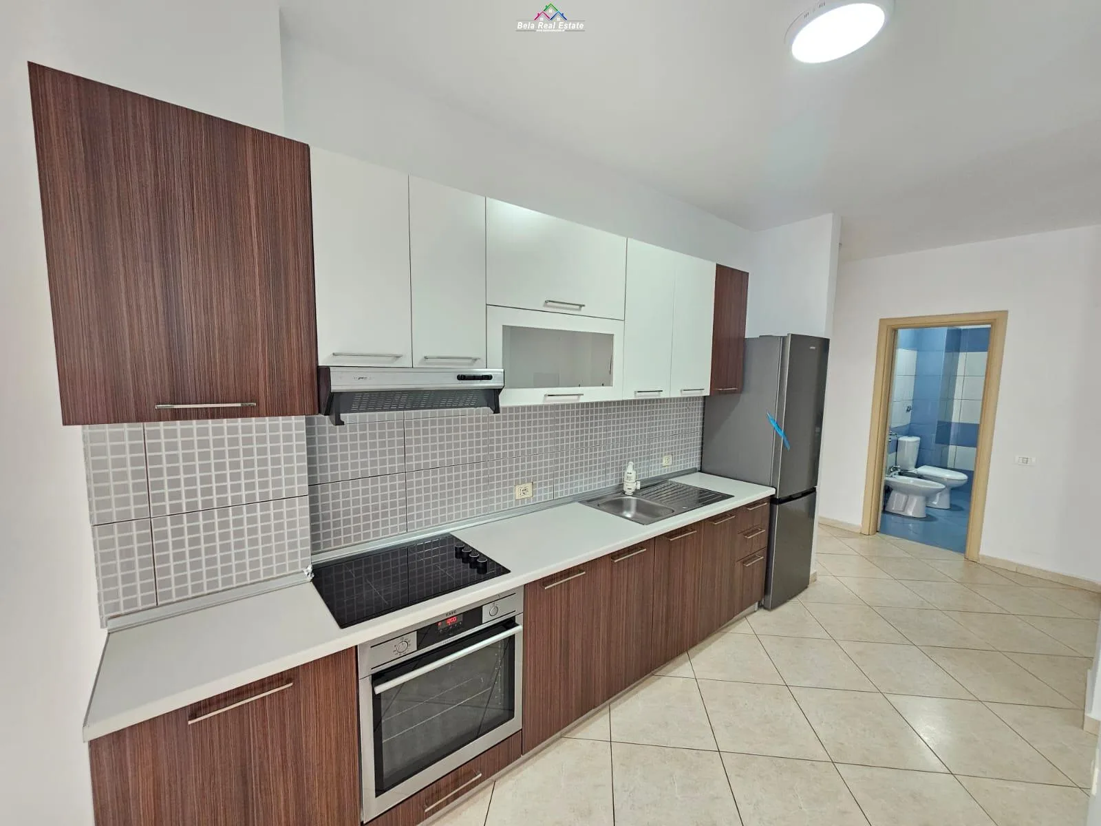 Apartament Me Qera 2+1+2 Tek pediatria (ID B2201538) Tirane