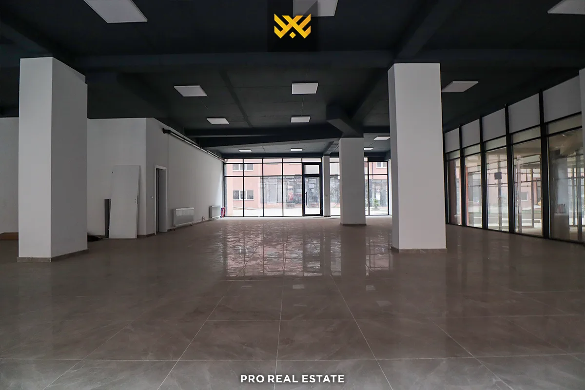Lokal 325m² me #QIRA në Fushë Kosovë