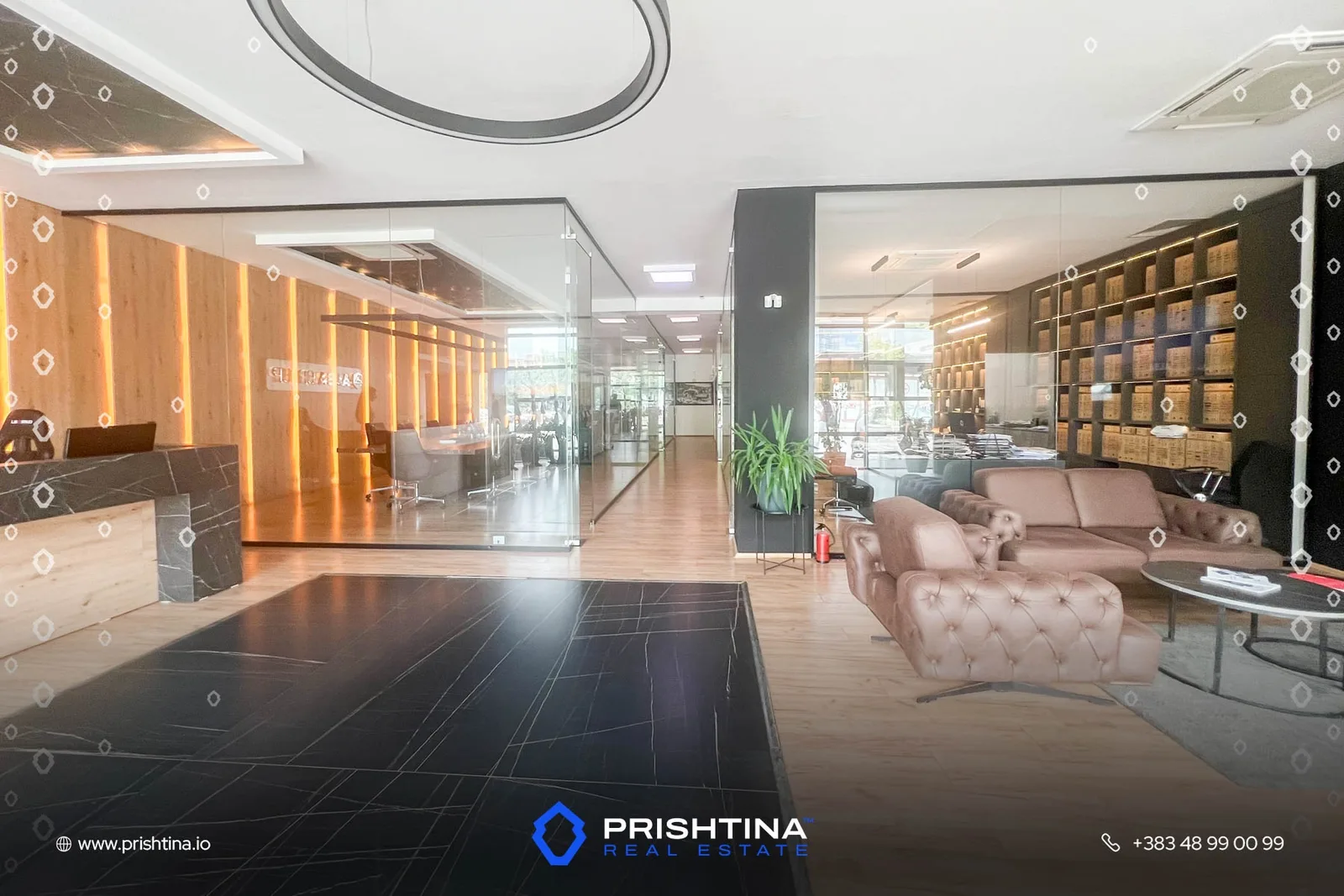 Zyrë me qira 600m² në Pejton