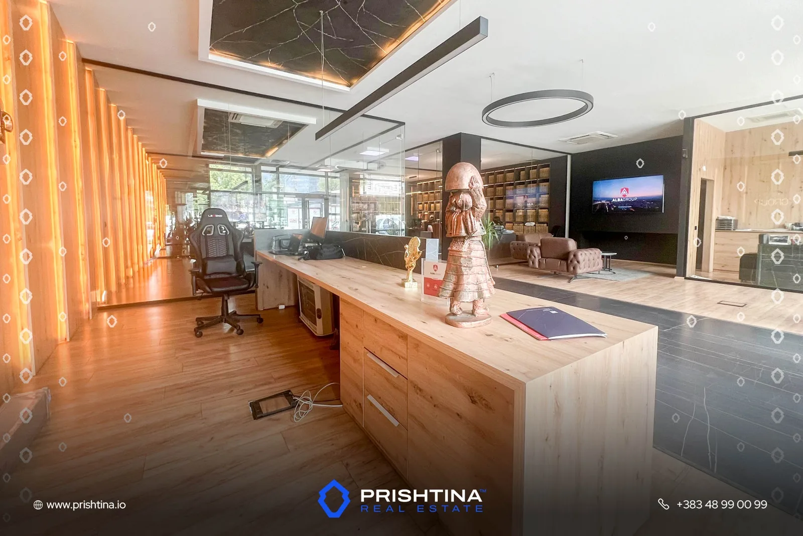 Zyrë me qira 600m² në Pejton