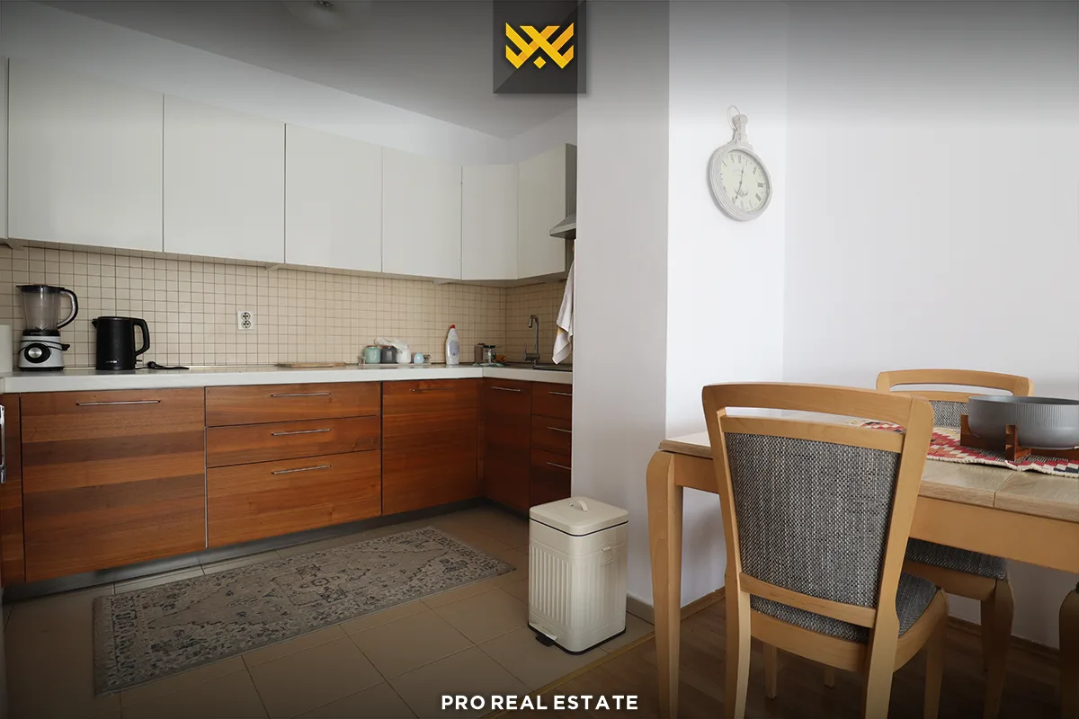 Banesë 80m² me #QIRA në Dragodan.