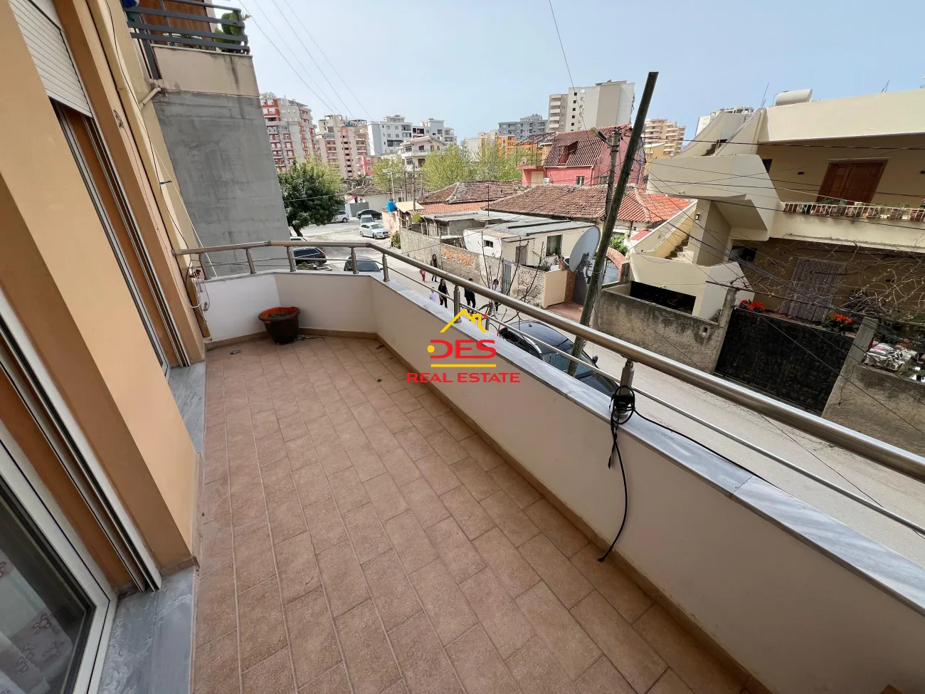Jepet me qira apartament 2+1 pranë bolv-oil ,vlorë.
