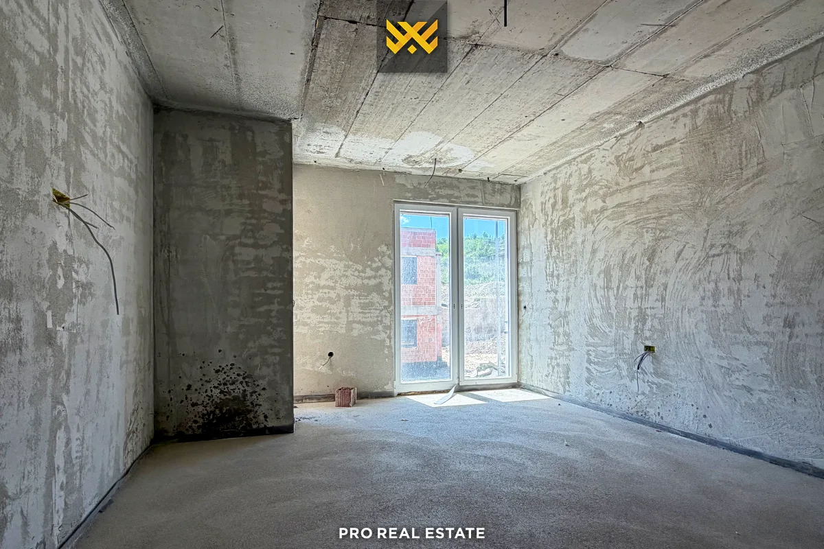 Shtëpi 323m² për #SHITJE në Lagjen e Gjelbër