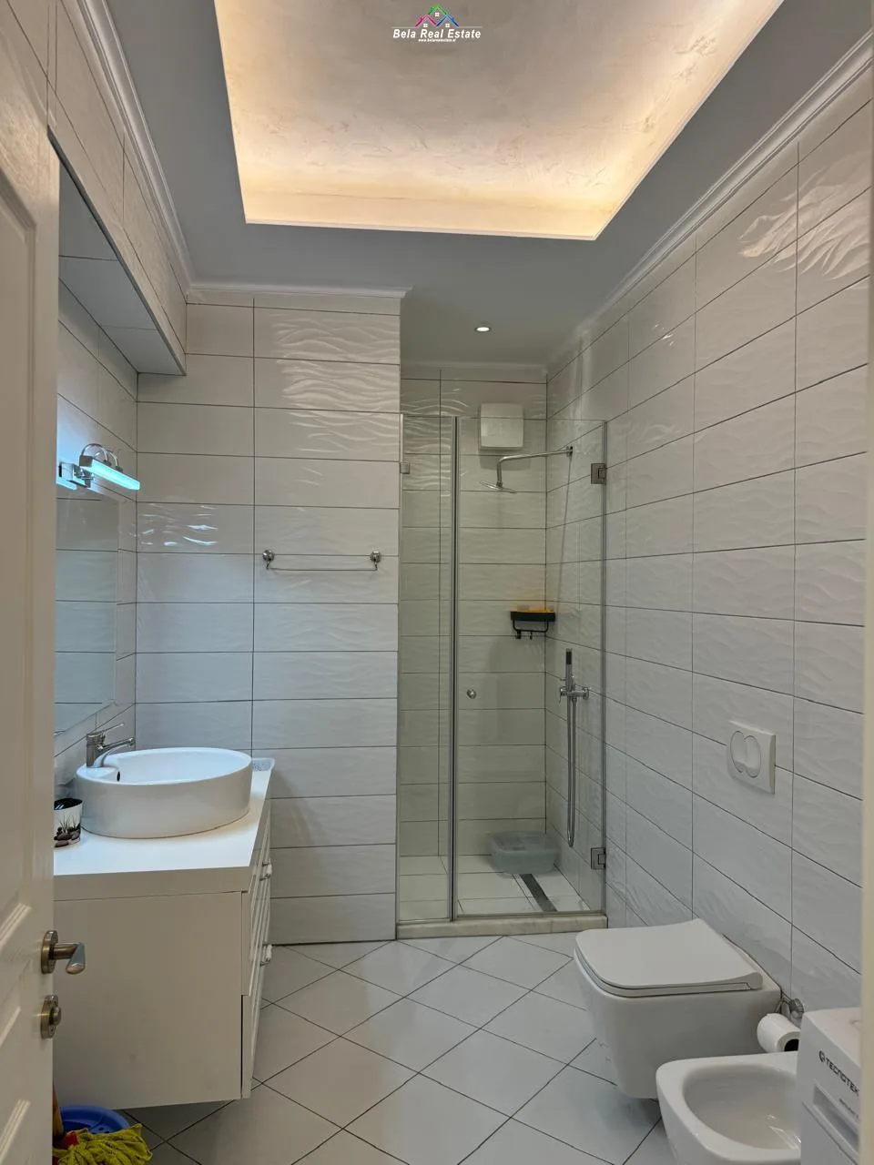 Apartament 2+1 Me Qera Tek Rruga e Kavajes (ID B2201273) Tirane.